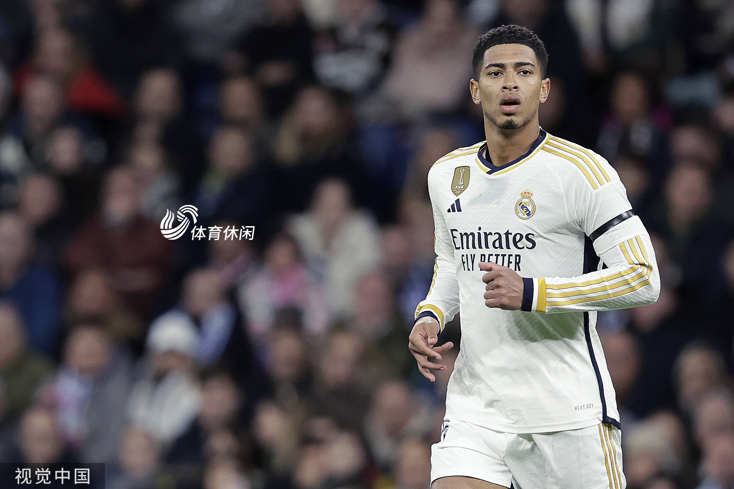 拜仁将创下德甲44轮连续领跑纪录，打破自己1973年创造的纪录（拜仁将连续44轮领跑德甲，刷新1973年自创纪录）