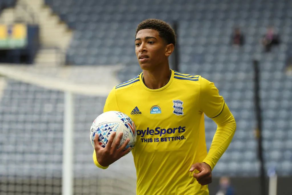 德国名宿：沃尔特马德是独一无二的，他解决了德国的中锋荒