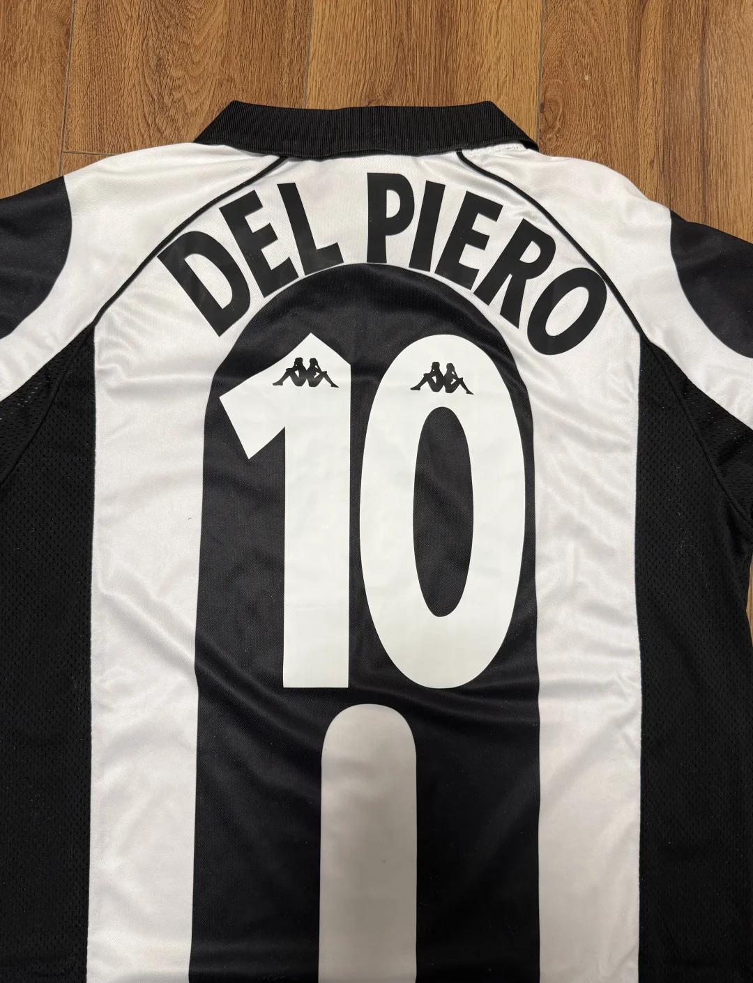 媒体人：邓涵文与云南玉昆更接近，重庆和铁人也有想法